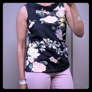New York and company floral xs top